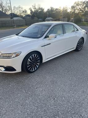 2019 Lincoln Continental Black Label