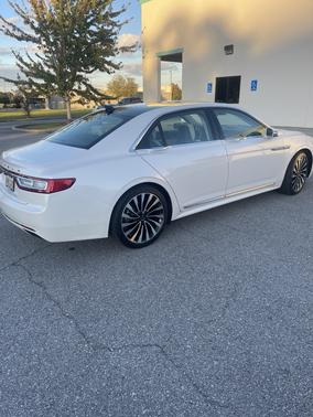 2019 Lincoln Continental Black Label