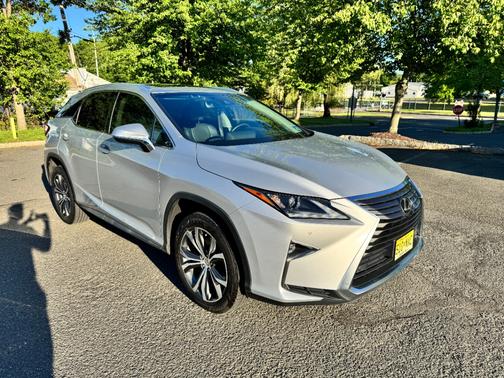Silver 2017 Lexus RX 350 Base