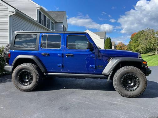 Blue 2019 Jeep Wrangler Unlimited Sport S