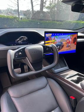 2022 Tesla Model S Long Range