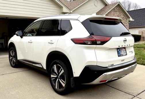 2021 Nissan Rogue Platinum