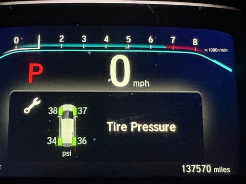 White 2018 Honda Odyssey Elite