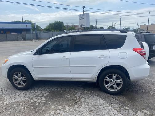 2011 Toyota RAV4 Base