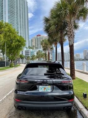 2019 Porsche Cayenne Cayenne