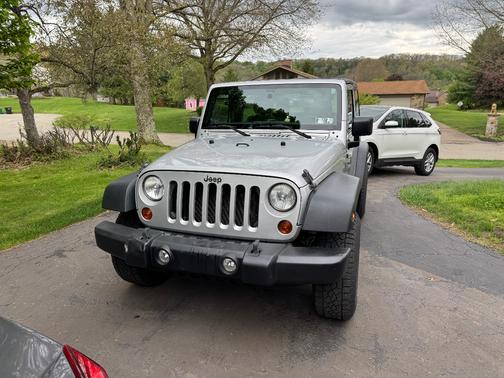 Silver 2011 Jeep Wrangler Sport
