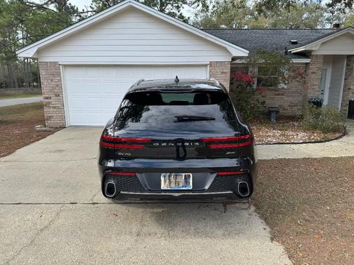 2023 Genesis GV70 2.5T