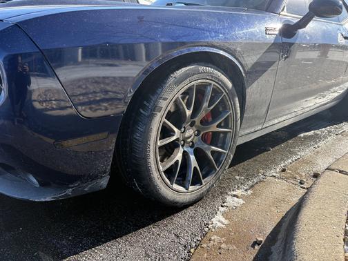 2015 Dodge Challenger SRT 392