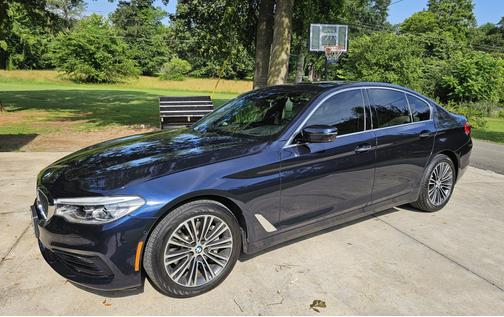 2017 BMW 540 i xDrive