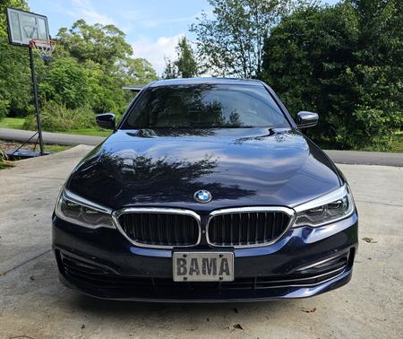2017 BMW 540 i xDrive