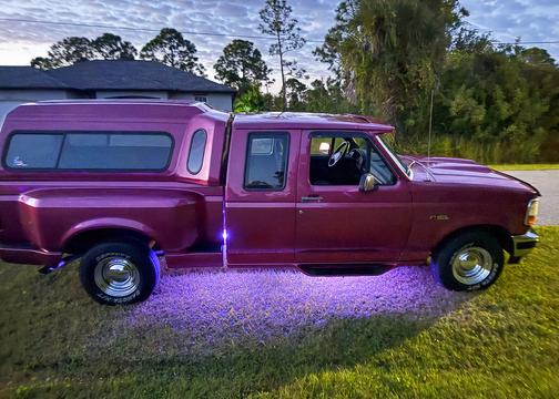 1993 Ford F-150 XL SuperCab