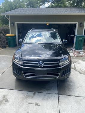 2011 Volkswagen Touareg VR6 Sport