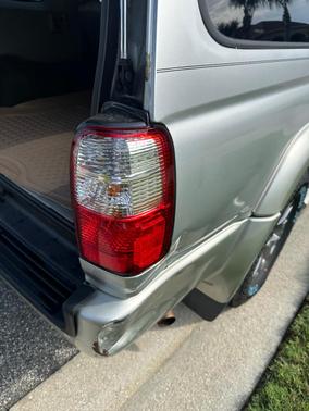 Gray 2001 Toyota 4Runner SR5
