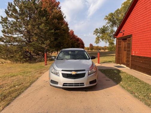 2011 Chevrolet Cruze LS
