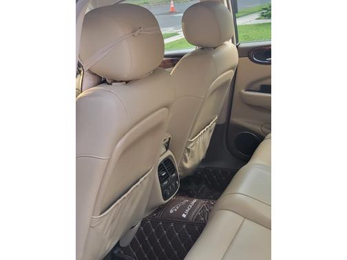 2006 Jaguar XJR Base