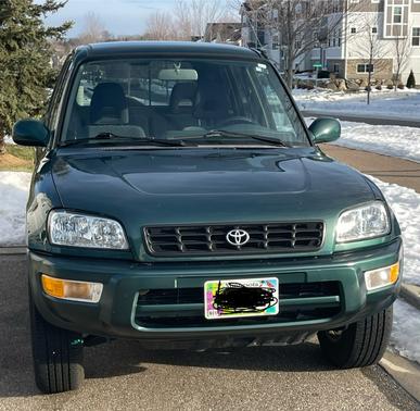 1999 Toyota RAV4 Base