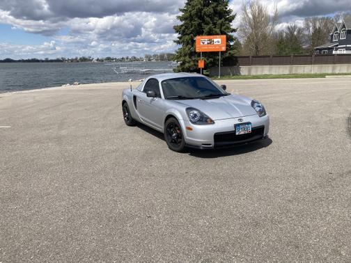 2002 Toyota MR2 Spyder