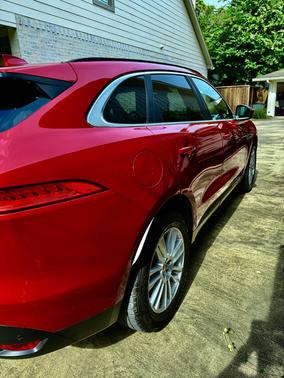 2019 Jaguar F-PACE 30t Prestige