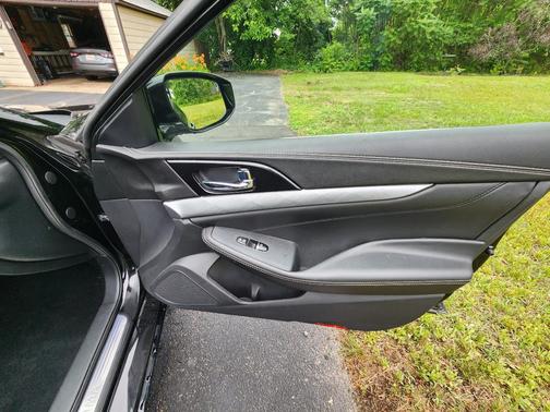 Black 2018 Nissan Maxima 3.5 SV
