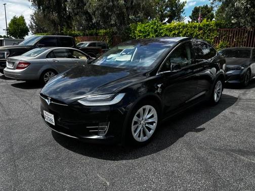 Black 2017 Tesla Model X 90D