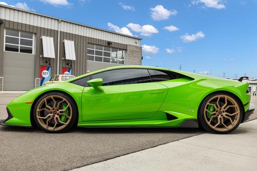 2015 Lamborghini Huracan LP610-4