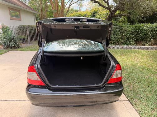Black 2008 Mercedes-Benz E-Class E 350