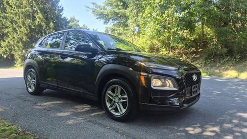 Black 2019 Hyundai KONA SE
