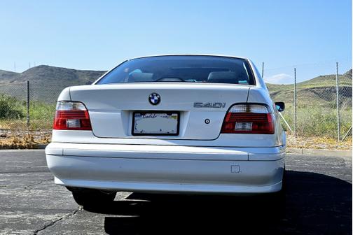 2001 BMW 540 i