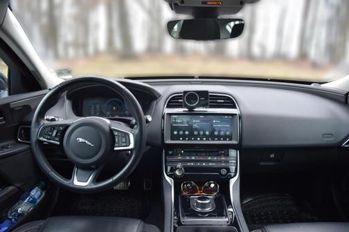 Black 2019 Jaguar XE 30t Prestige