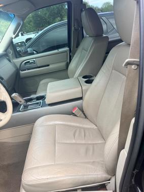 Black 2013 Ford Expedition Limited