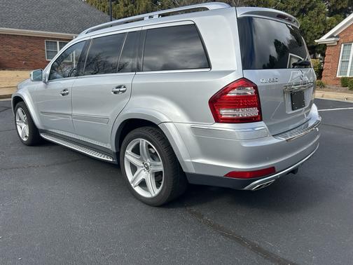 2012 Mercedes-Benz GL-Class GL 550 4MATIC