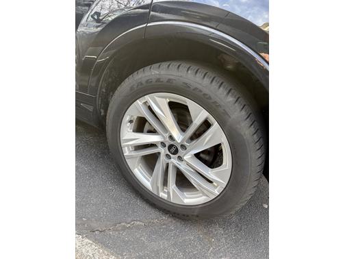 2021 Audi Q7 55 Premium