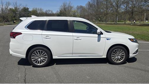 2020 Mitsubishi Outlander PHEV GT