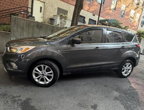 Silver 2017 Ford Escape SE
