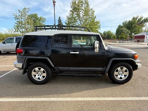 2007 Toyota FJ Cruiser Base