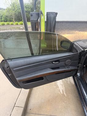 Black 2011 BMW 328 i