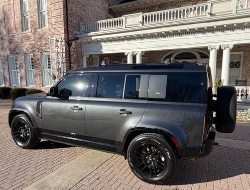 2024 Land Rover Defender 110 P400 X-Dynamic SE