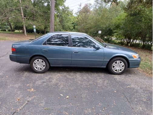 2000 Toyota Camry LE