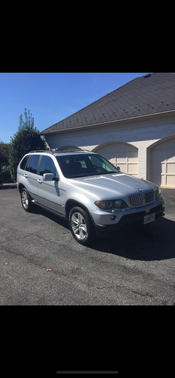 2004 BMW X5 4.4i