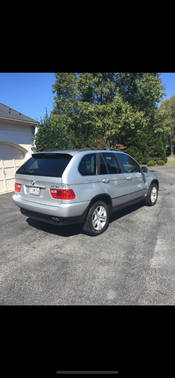 2004 BMW X5 4.4i