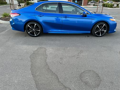Photo 2 of 21 of 2020 Toyota Camry XSE V6