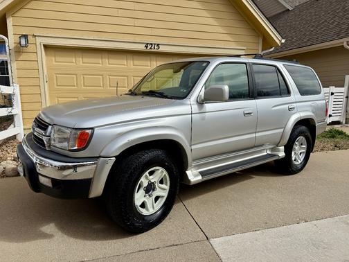 2002 Toyota 4Runner SR5