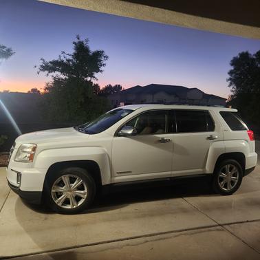 White 2016 GMC Terrain SLT