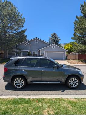 Gray 2012 BMW X5 xDrive35i