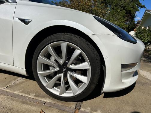 2020 Tesla Model 3 Long Range