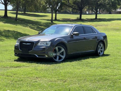 2016 Chrysler 300 Limited