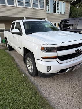 2017 Chevrolet Silverado 1500 2LT