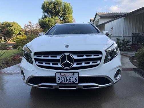 White 2019 Mercedes-Benz GLA 250 Base