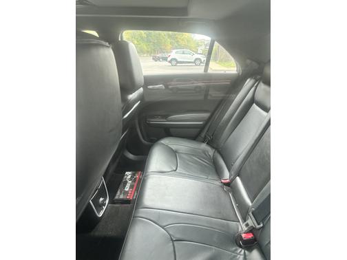2014 Chrysler 300 Base