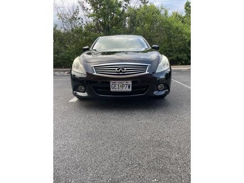 2010 INFINITI G37 x